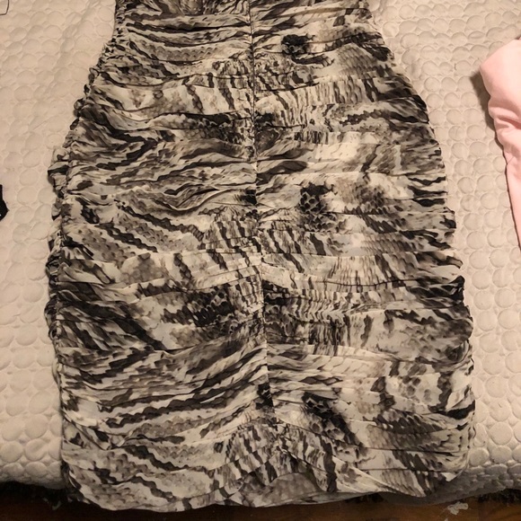 Le château summer dress - Picture 4 of 6